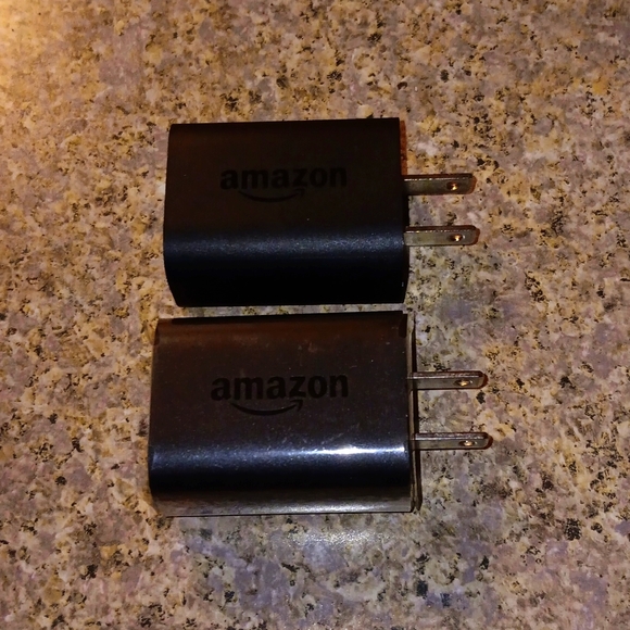 Amazon USB wall charger 2 - Picture 1 of 2